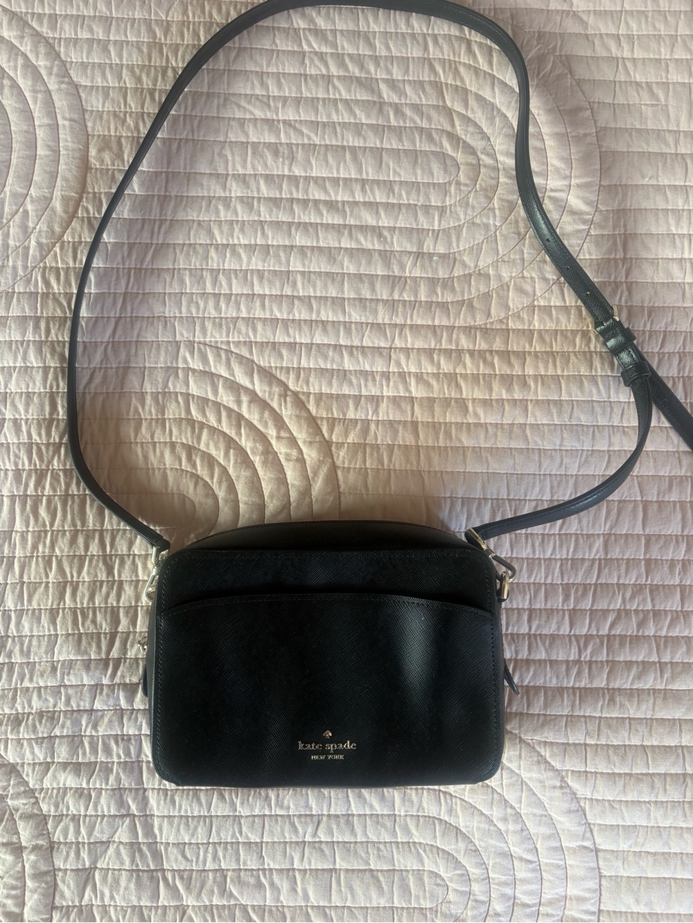 Kate Spade Black Crossbody Lauryn Camera Bag with Gold Hardware